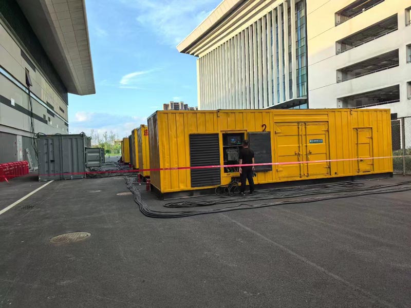 白马井镇柴油发电机冬季保养注意事项?