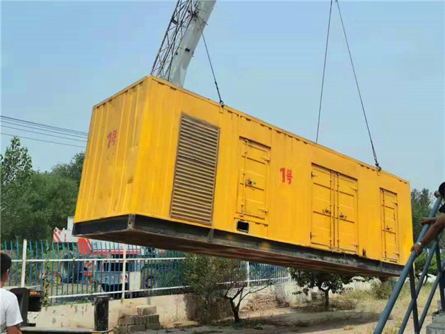 白马井镇300KW柴油发电机组油耗是多少？