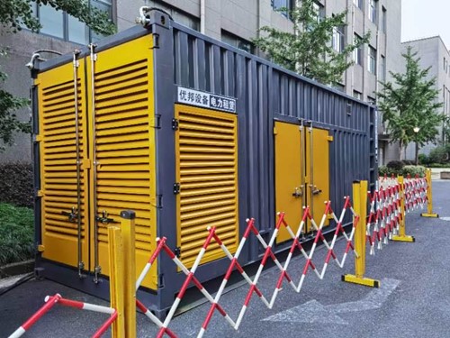 白马井镇如何使用转速表检查发动机的转速？