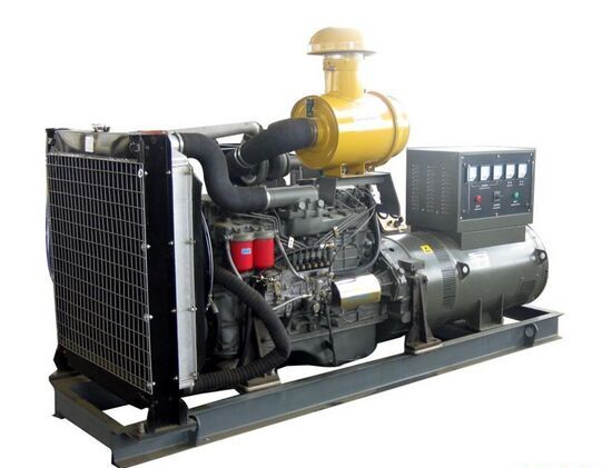 白马井镇汽油发电机组冬季保养时，燃油系统需要注意什么？