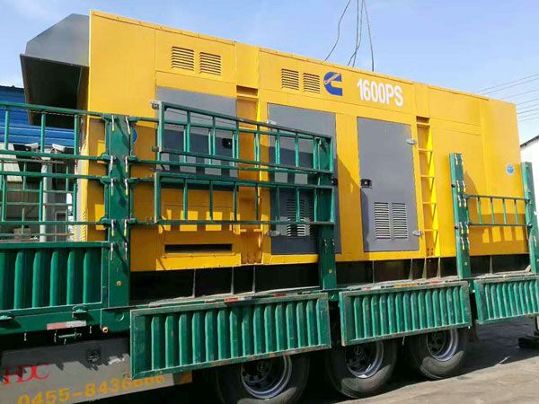 白马井镇测量水冷式机油散热器密封件尺寸时的注意事项有哪些？